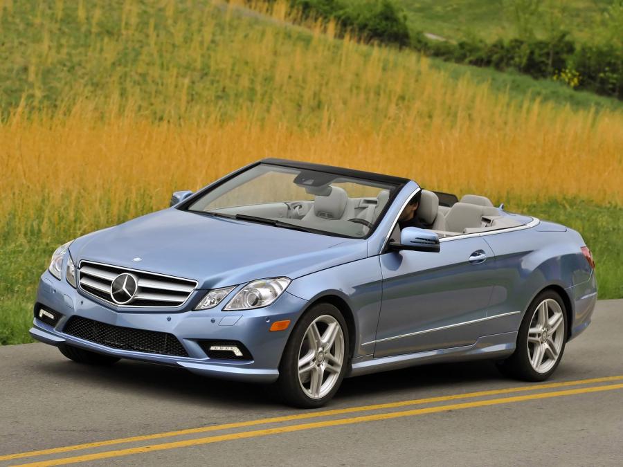  Mercedes-Benz E550 Cabriolet 2010 года  (фото 16 из 21)